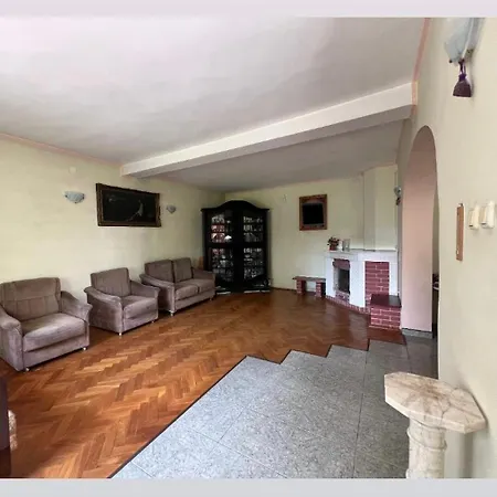 Accommodatie bij particulieren Untold Parter Casa Privata